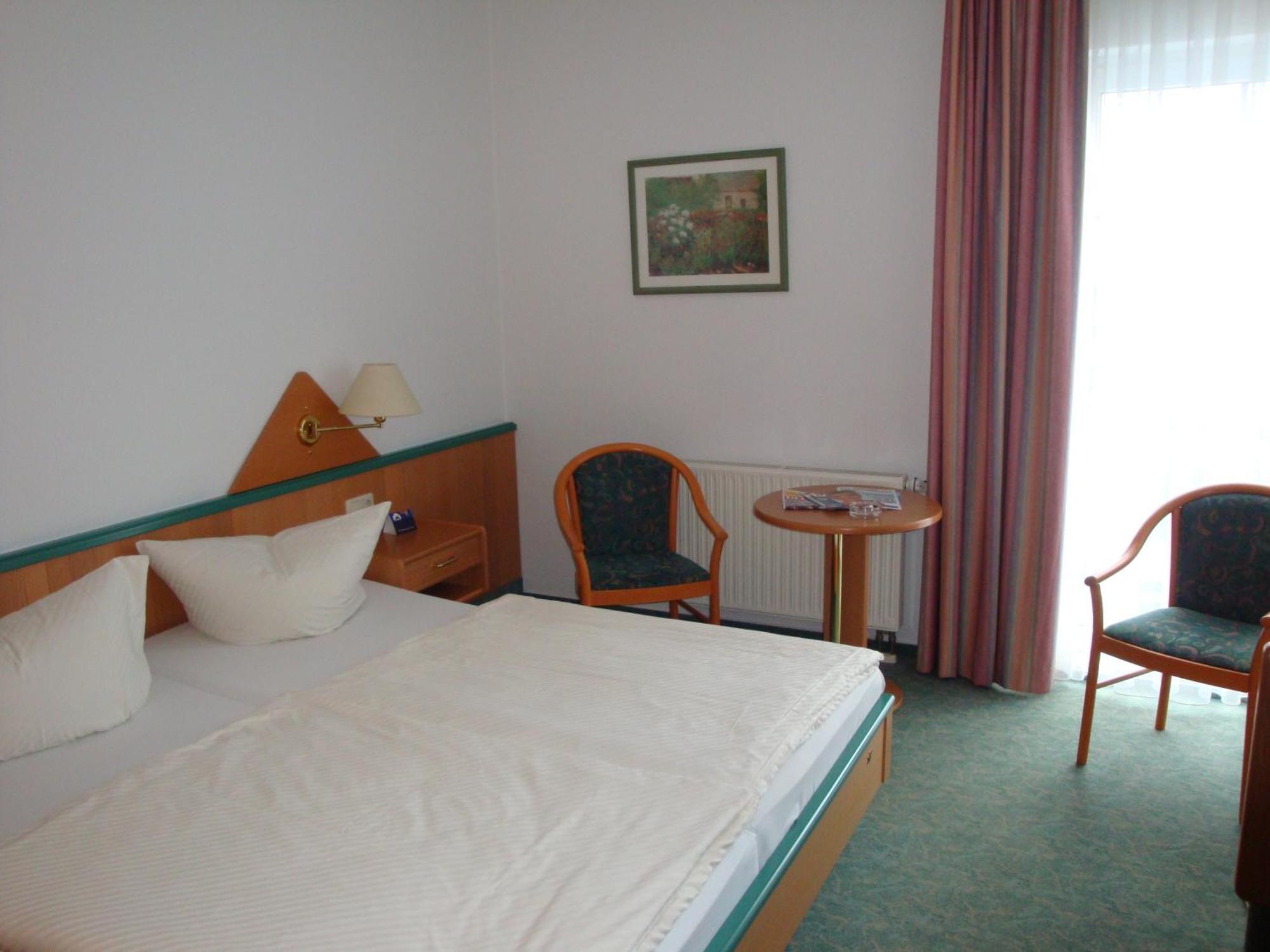 Hotel Friesen Werdau المظهر الخارجي الصورة