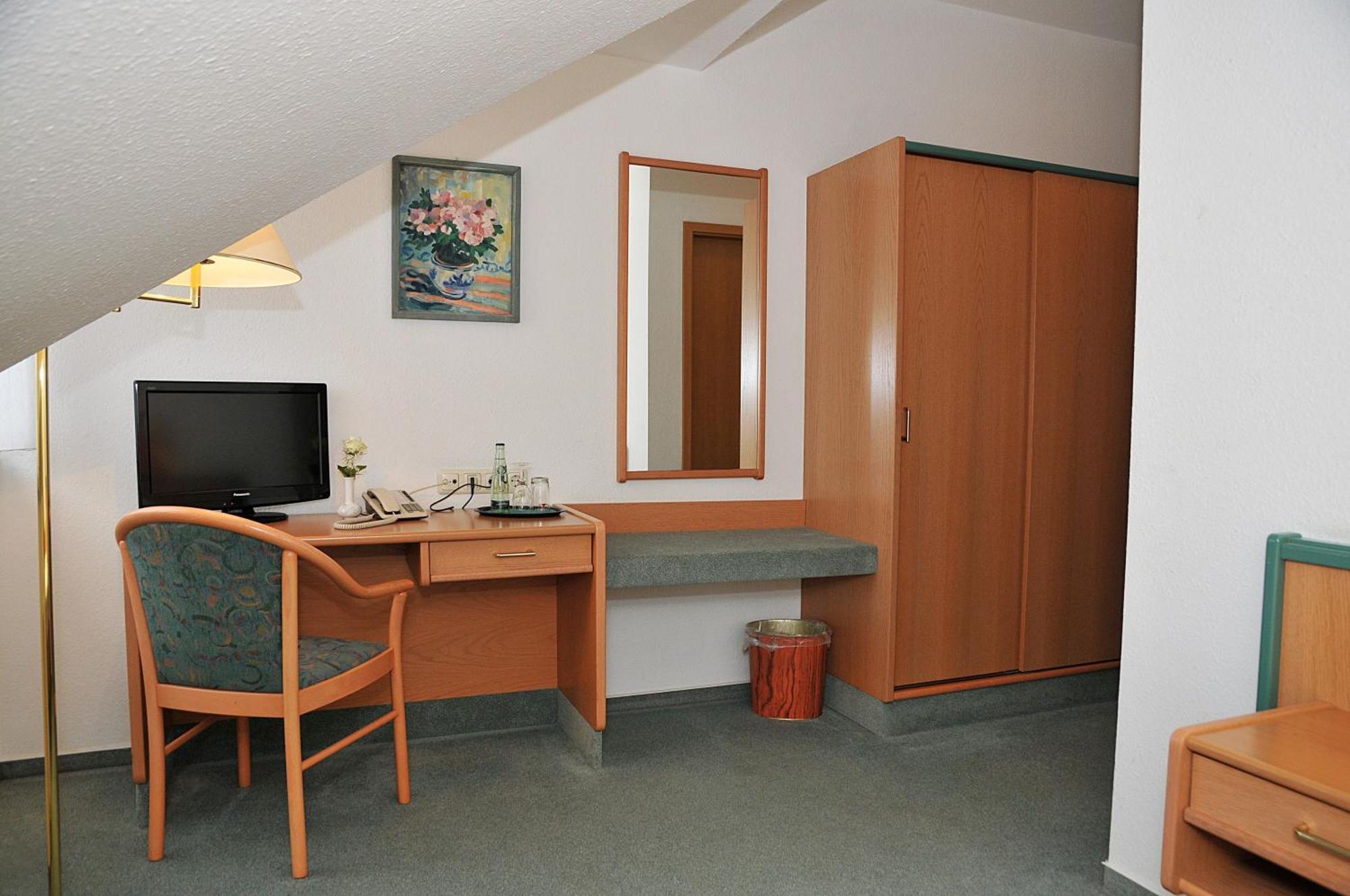 Hotel Friesen Werdau الغرفة الصورة